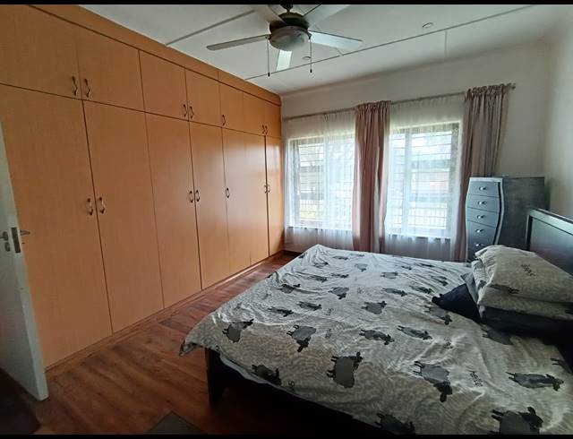 3 BEDROOM HOUSE FOR SALE IN SOUTH CREST